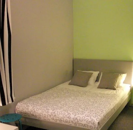 Auberge de jeunesse Olive *